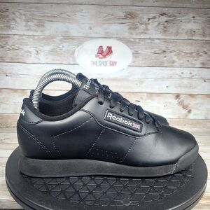 Reebok Princess Women's Size 7 Black Leather Low Top Athletic Shoes